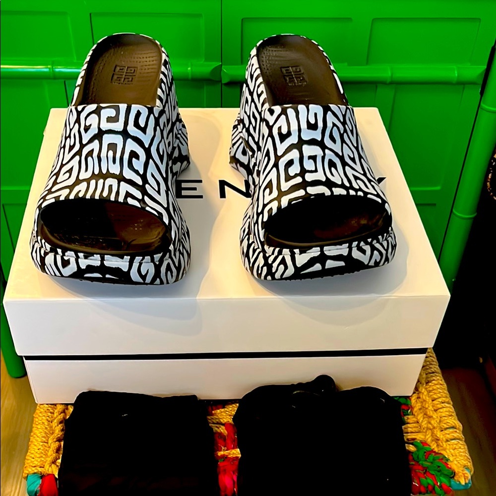 Givenchy Black and White Patterned Mules